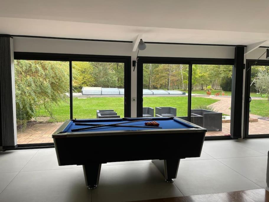 Magnifique Villa Avec Piscine En Sologne Vouzeron Exteriör bild